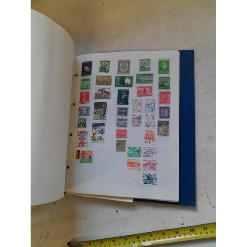 127 - Empty SG Windsor album and album of Stamps of the world mainly offered used, US interest