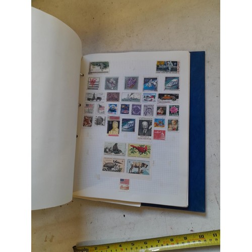 127 - Empty SG Windsor album and album of Stamps of the world mainly offered used, US interest