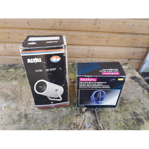 131 - Boxed Altai speaker & infra red mono headphones