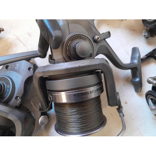 140 - Assorted fishing reels and used tackle