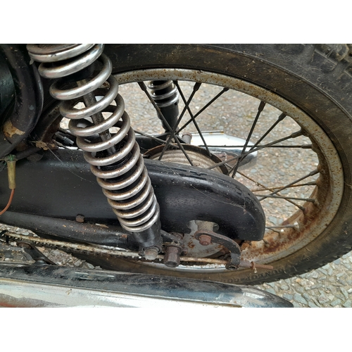 142 - 1964 Norton Jubilee 250 cc Motorcycle,  in need of overhaul,  but has compression, garage stored, ga... 