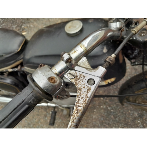 142 - 1964 Norton Jubilee 250 cc Motorcycle,  in need of overhaul,  but has compression, garage stored, ga... 