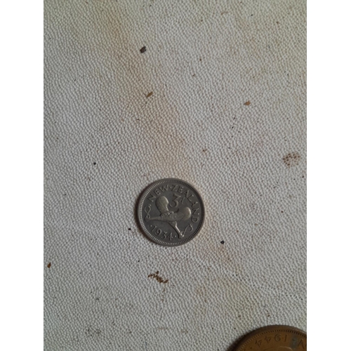 163 - Mainly base metal foreign coinage, very small amount of New Zealand pre 1947 noticed