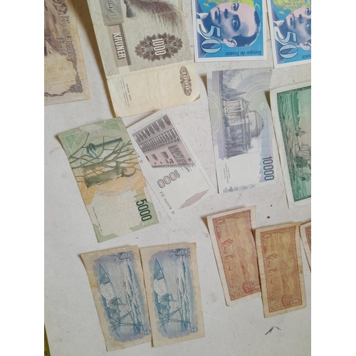164 - An interesting and varied collection of Banknotes from around the world , all from circ. post 1900, ... 