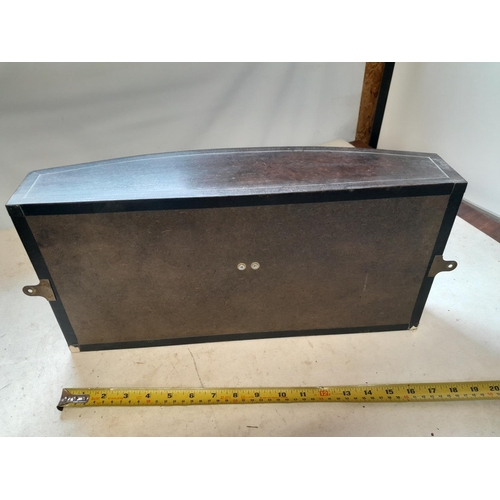 165 - A well stuffed brown trout in case : Taxidermy interest