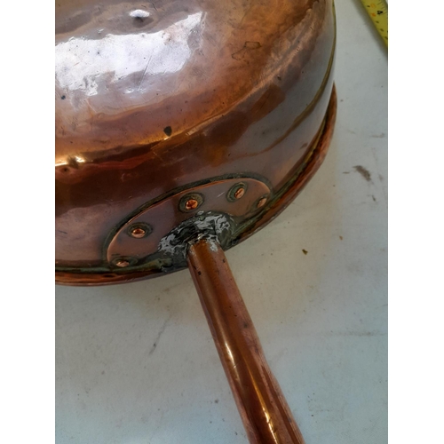 277 - 19th century copper cooking pan