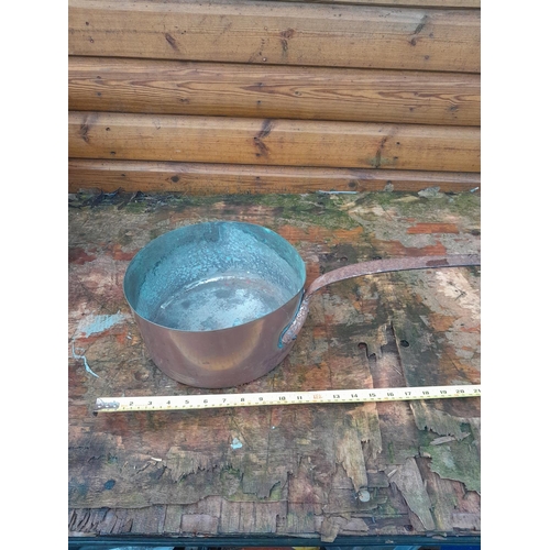 415 - 19th century copper saucepan