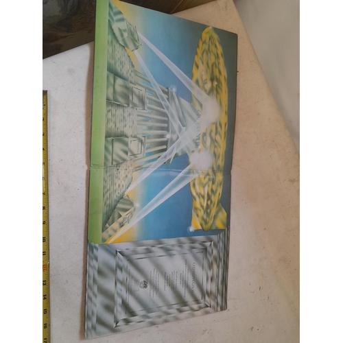 468 - 1 x vinyl record album : Led Zeppelin II Maroon / orange label, GF, plays with out jumps on £40 styl... 