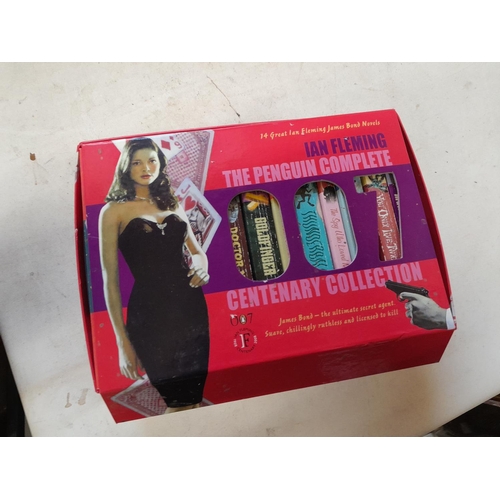 622 - The Penguin Complete centenary Collection of James Bond novels by Ian Fleming in slip cover