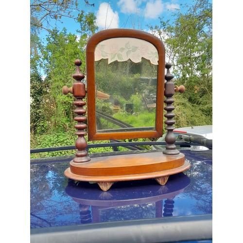 107 - Vintage basket & swing mirror