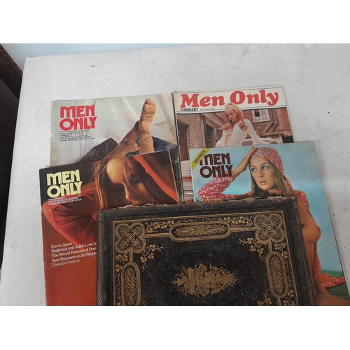 439 - 4 x vintage adult erotica literature : Men only