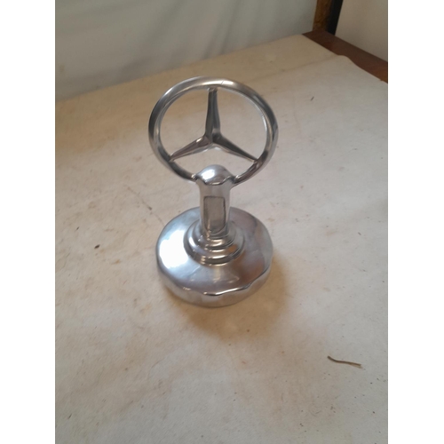 4 - Mercedes advertising desk weight