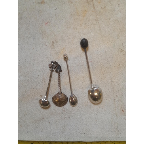 73 - Assorted silver salt and coffee bean spoons, differing dates, makers and assay offices