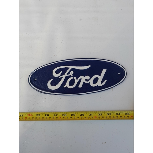 177 - Cast iron sign : Ford