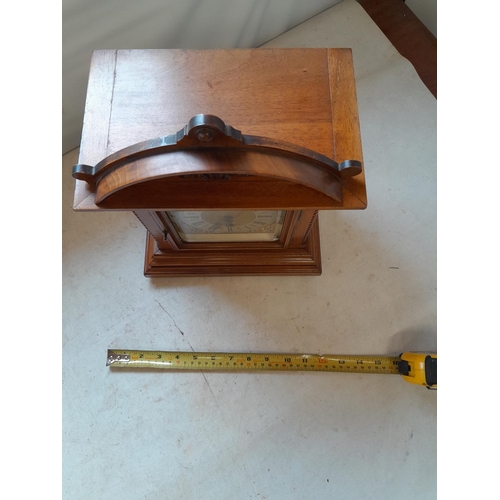 286 - Vintage mahogany mantle clock with key and pendulum