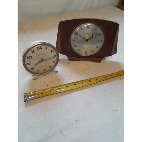 313 - Westclox alarm clock and Metamec mantle clock