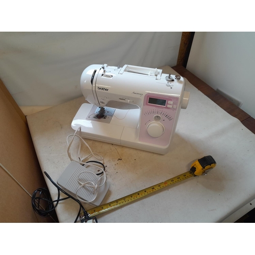 315 - Modern Brother sewing machine with pedal and flex