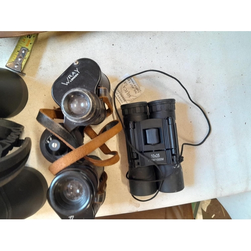 371 - Array of binoculars : Vivitar (loose action, ) Wray, Sakura and others