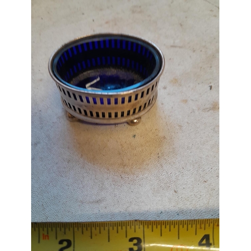 488 - Oval silver salt with blue glass liner