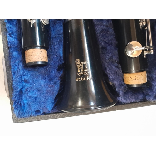 504 - Vintage Boosey and Hawkes Regent clarinet in hard case of issue