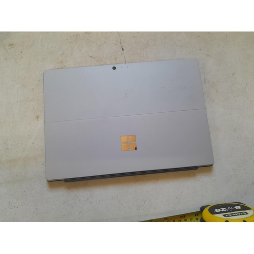 47 - Microsoft laptop