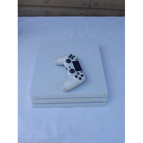 48 - White Playstation 4