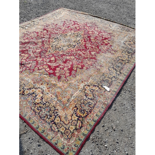 204 - Vintage machine wool rug, note fades and needs cleaning