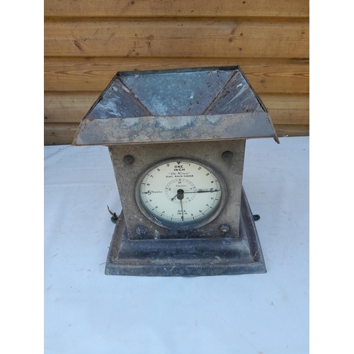 130 - Early 20th century Wilson Rain Gauge, zinc plated case with lift off rain catcher lid opening to rev... 