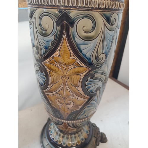 212 - Royal Doulton stoneware table lamp in good order