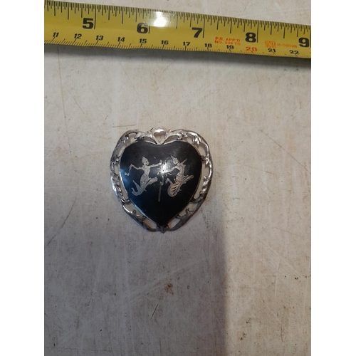 Lot 271       
