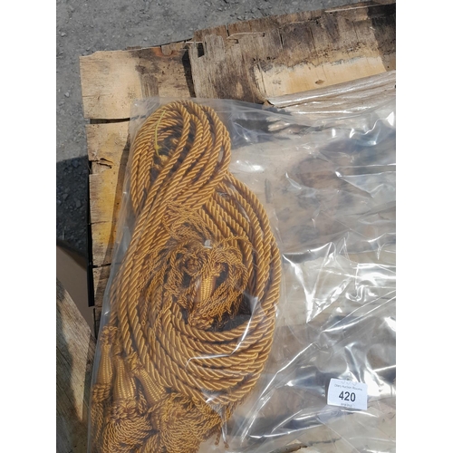 Lot 279       
