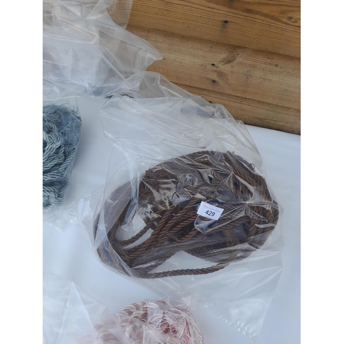 Lot 286       
