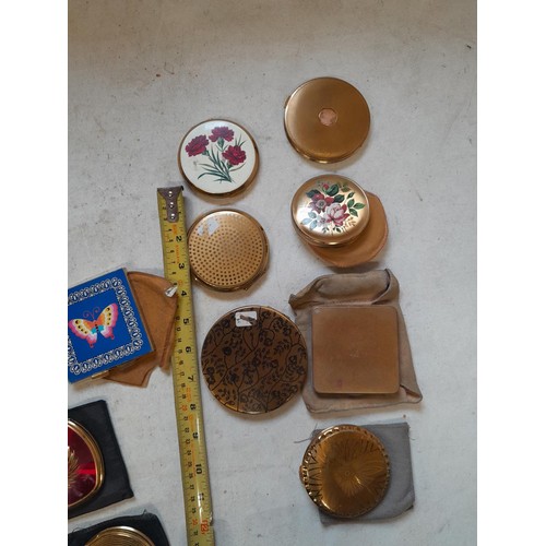 88 - Collection of various vintage  compacts, some with original boxes