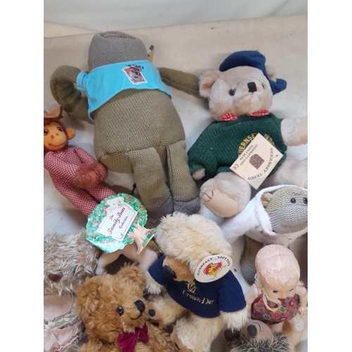 11 - Collection of modern teddy bears, Typhoo & Drown Devon advertising included