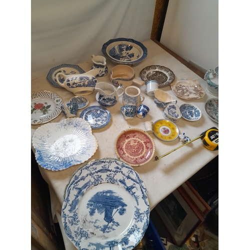 14 - Assorted mainly blue and white china, some with chips