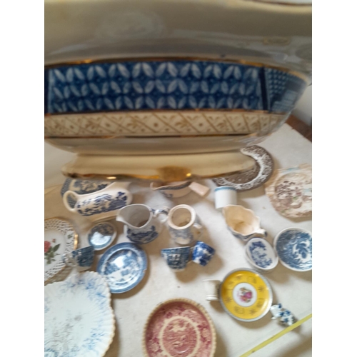 14 - Assorted mainly blue and white china, some with chips