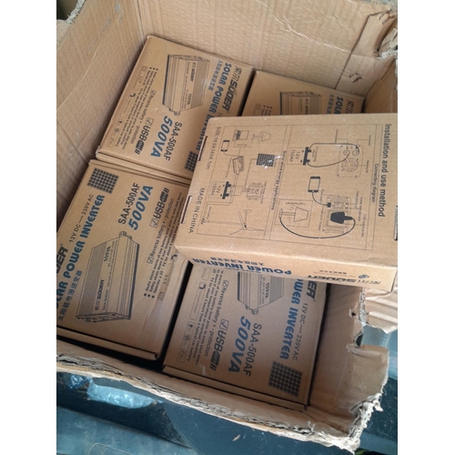 86 - 13 x boxed new old stock solar panel invertors