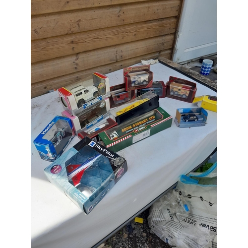 89 - Boxed die cast toy cars, Matchbox and others included