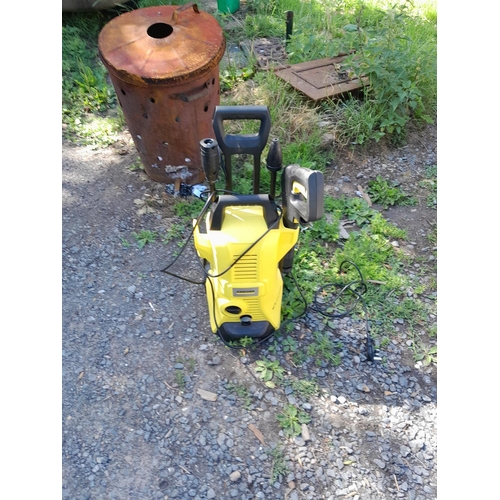 113 - Karcher K3 pressure washer