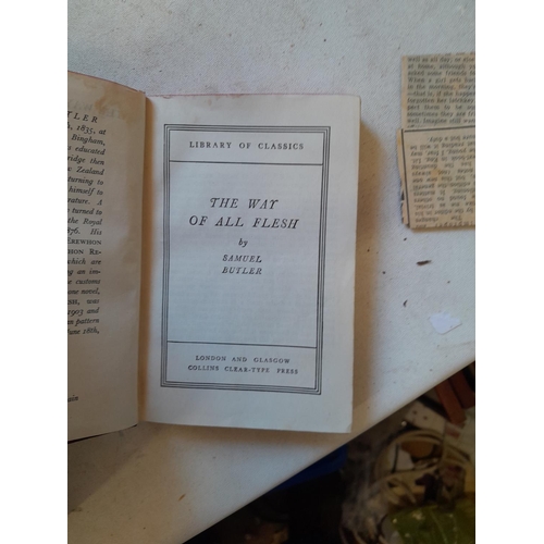 121 - Various volumes : In Praise of Country Life 1949 Edition, Horatio circa 1873, Uncle Tom's Cabin, T S... 