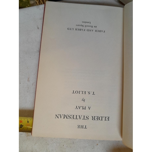 221 - Four volumes : Last Days of Pompeii by Lord Lytton, Mellifont Press, Elder Statesman by T S Eliot 19... 