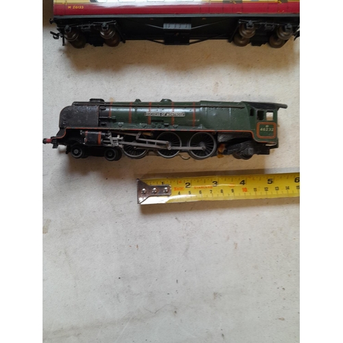 230 - Hornby Dublo boxed Corridor coach and Duchess of Montrose locomotive NOT boxed