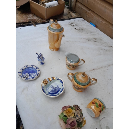 236 - Decorative china : Japanese porcelain tea set, glassware etc.