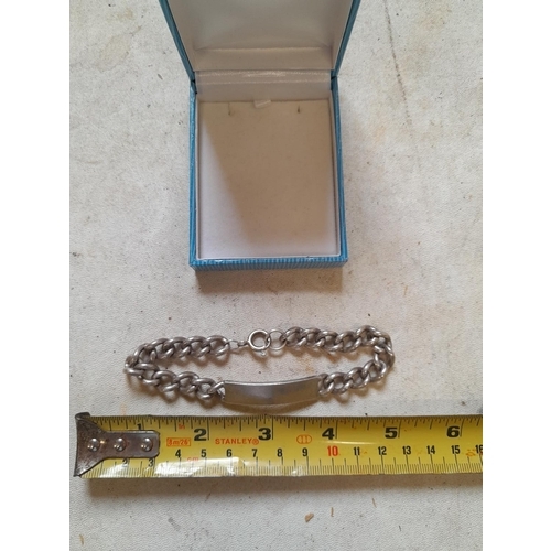 199 - Silver open link identity bracelet 38 g