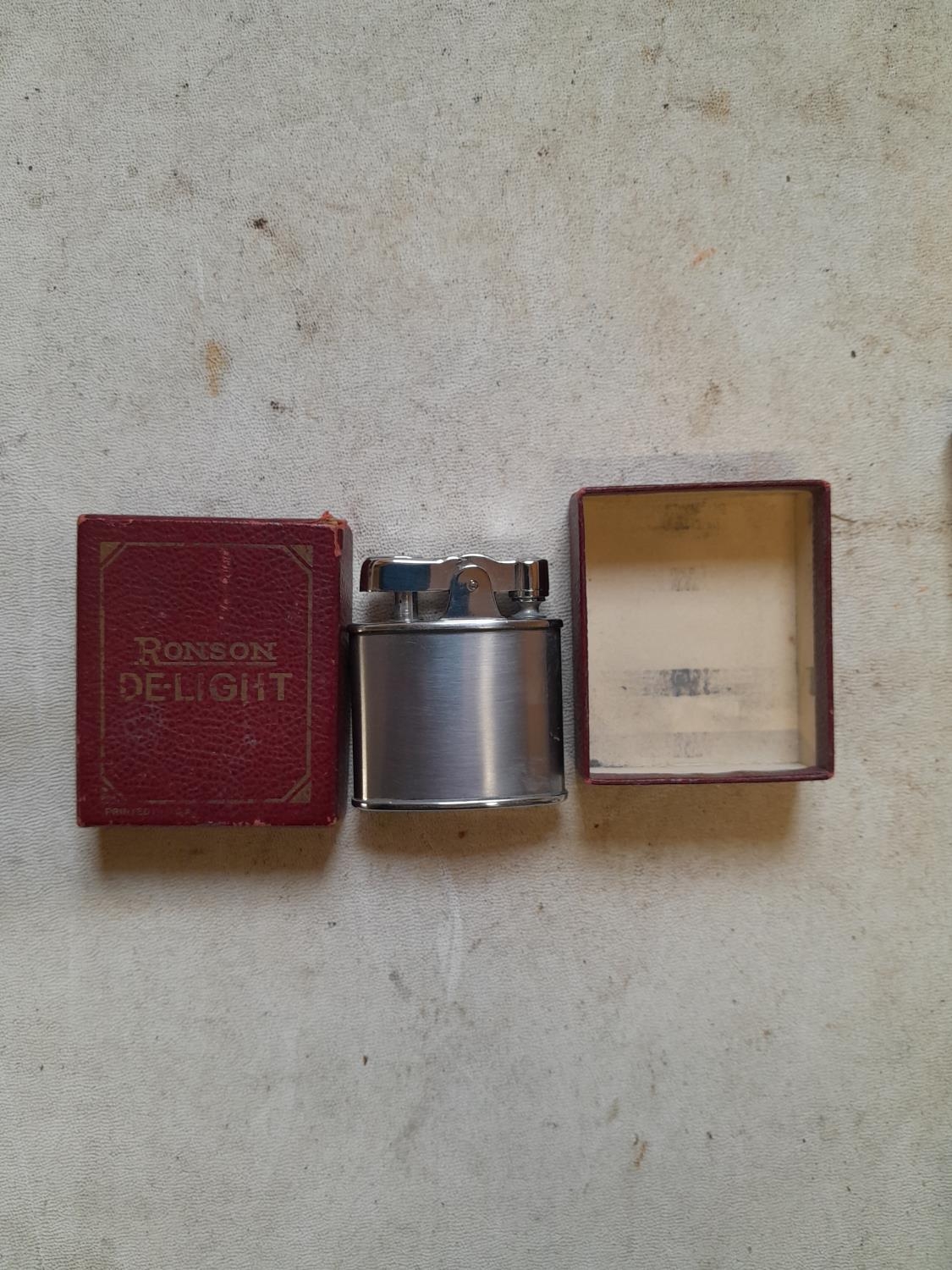 Sold at Auction: VINTAGE LOT OF 5 LIGHTERS RONSON ZIPPO KOREA
