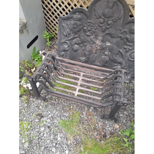 114 - 19th century fire back plaque depicting emblems of Great Britain and Lion with fire basket on stand,... 