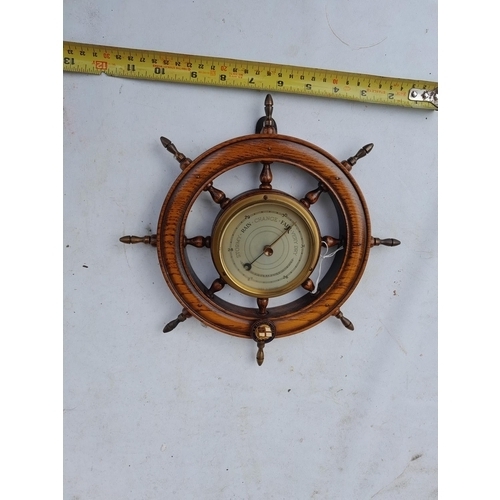 46 - Vintage Ships Wheel barometer with badge SS Southern Cross in good order : Maritime interest.