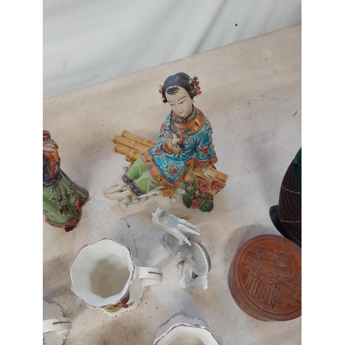 24 - Decorative china : 2 x modern pottery Chinese figures, Goebel Praying Child and other decorative war... 