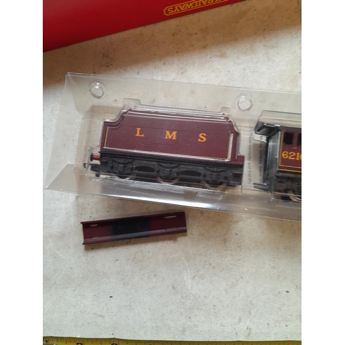 42 - Boxed Hornby 00 gauge locomotive : Ltd Edition LMS Princess Class Lady Patricia 584 / 1000 with cert... 