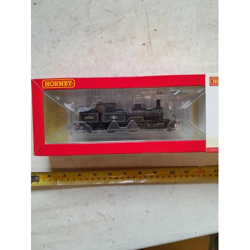 45 - Boxed Hornby 00 gauge locomotive : R 3334 Adams Radial